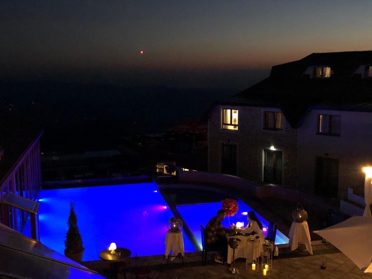 Milmari M12 Kopaonik Exterior foto