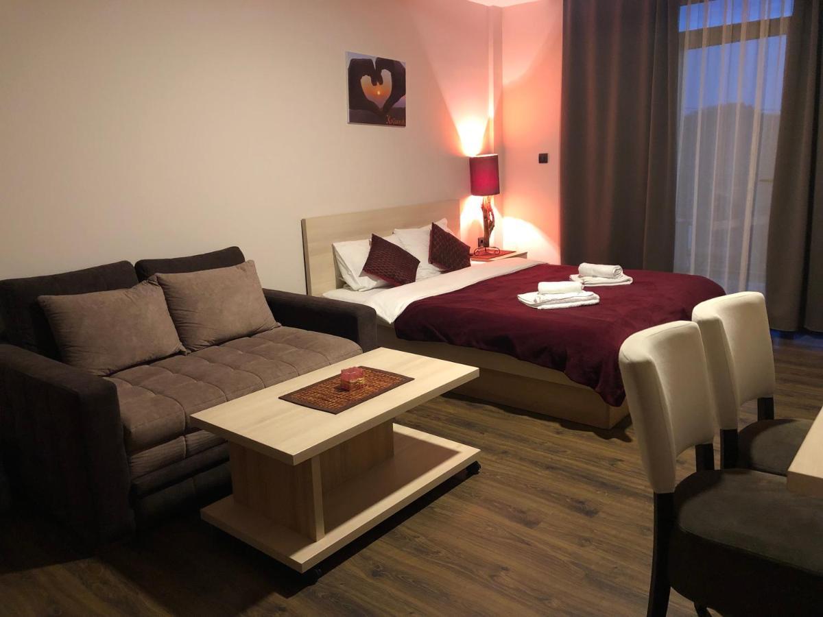 Milmari M12 Kopaonik Exterior foto